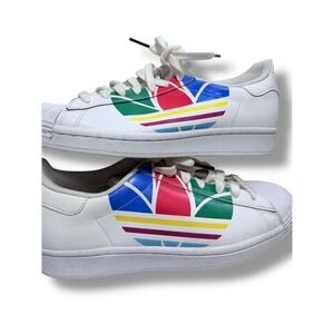 Adidas Superstar Sneakers White Rainbow Logo Shell Toe Lace Up Athletic Women 7